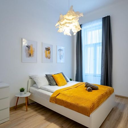 Wave - 3 Bedroom Apt In Center Βουδαπέστη Εξωτερικό φωτογραφία